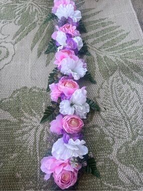 Pink & White Floral Hair Garland - Women Accessories